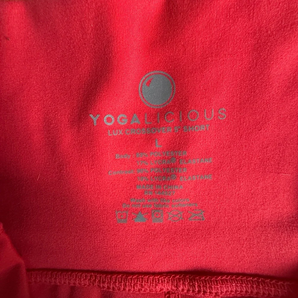 YOGALICIOUS BIKE SHORTS - Picture 5 of 5